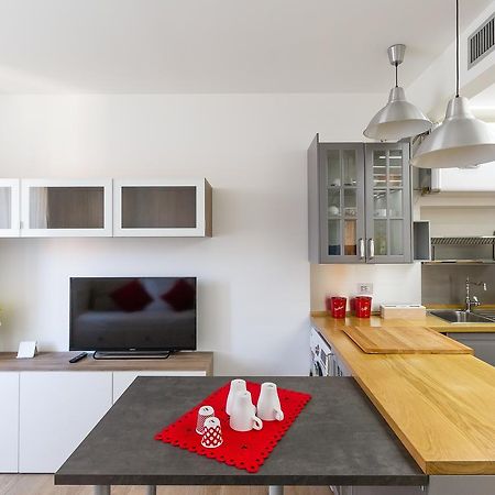 Alessia'S Flat - Sarpi 2 Apartment Milan Exterior photo